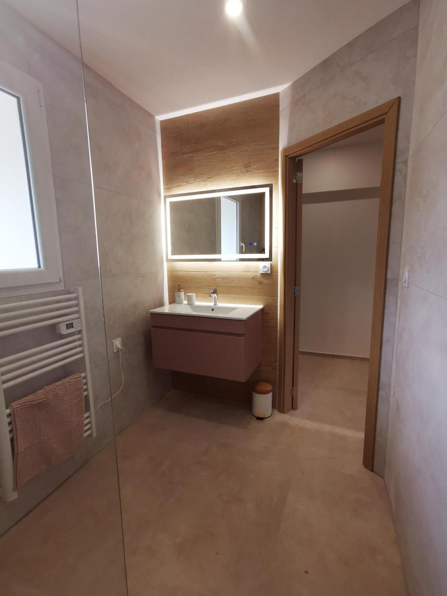 Апартаменты Magnifique Duplex Neuf Parking Et Terrasse Доль Экстерьер фото