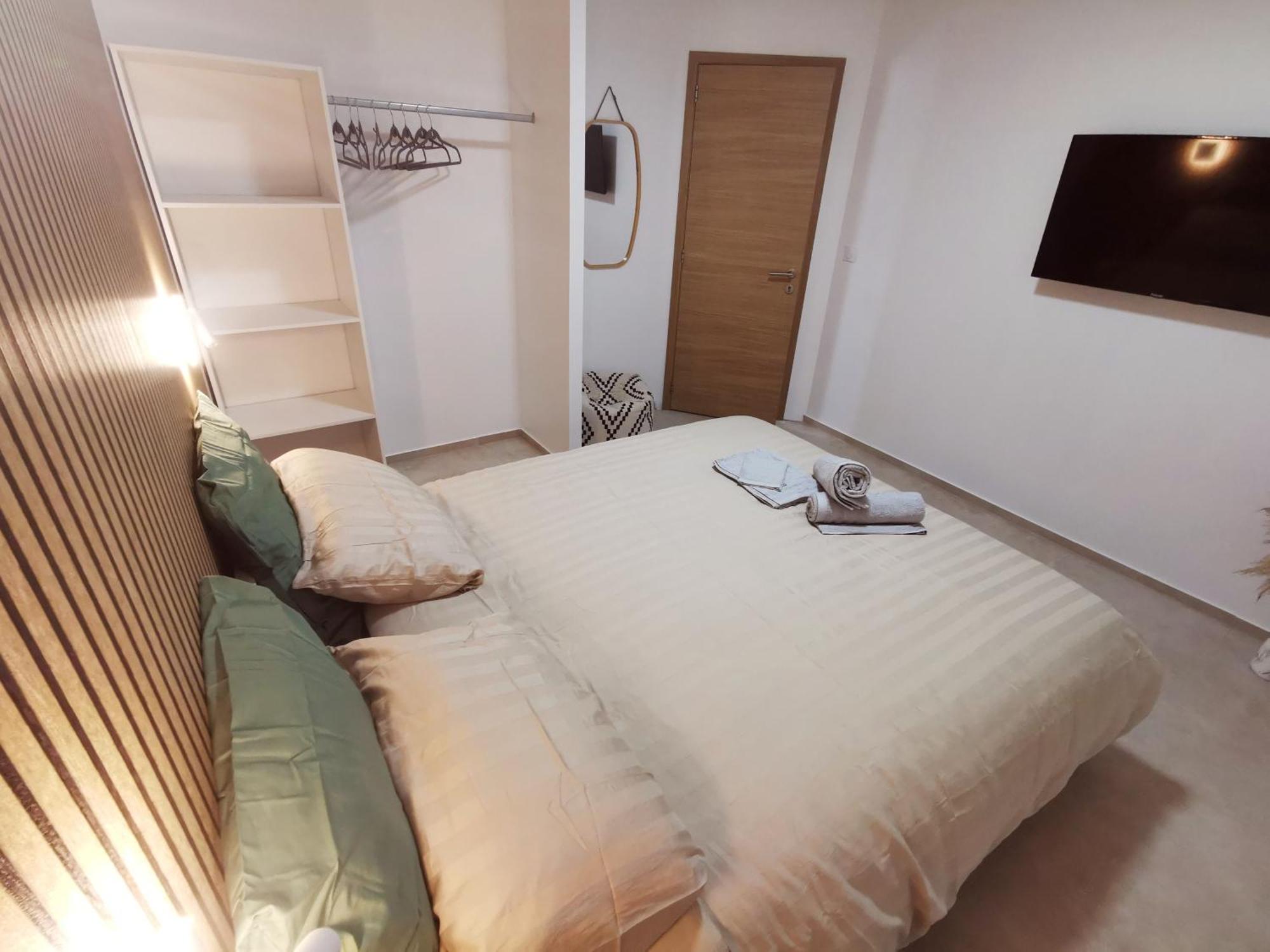 Апартаменты Magnifique Duplex Neuf Parking Et Terrasse Доль Экстерьер фото